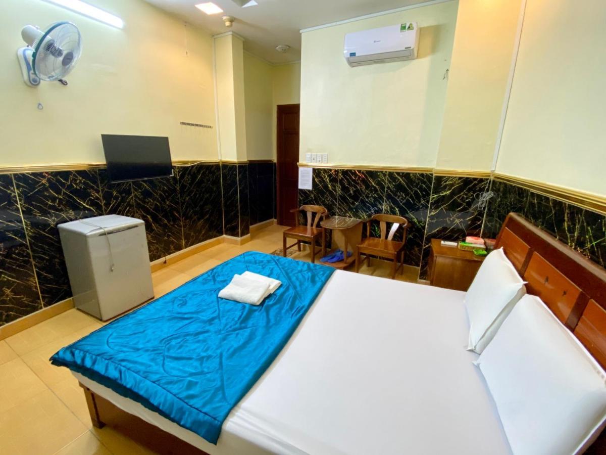 Ngoc Trinh Hotel Cidade de Ho Chi Minh Exterior foto