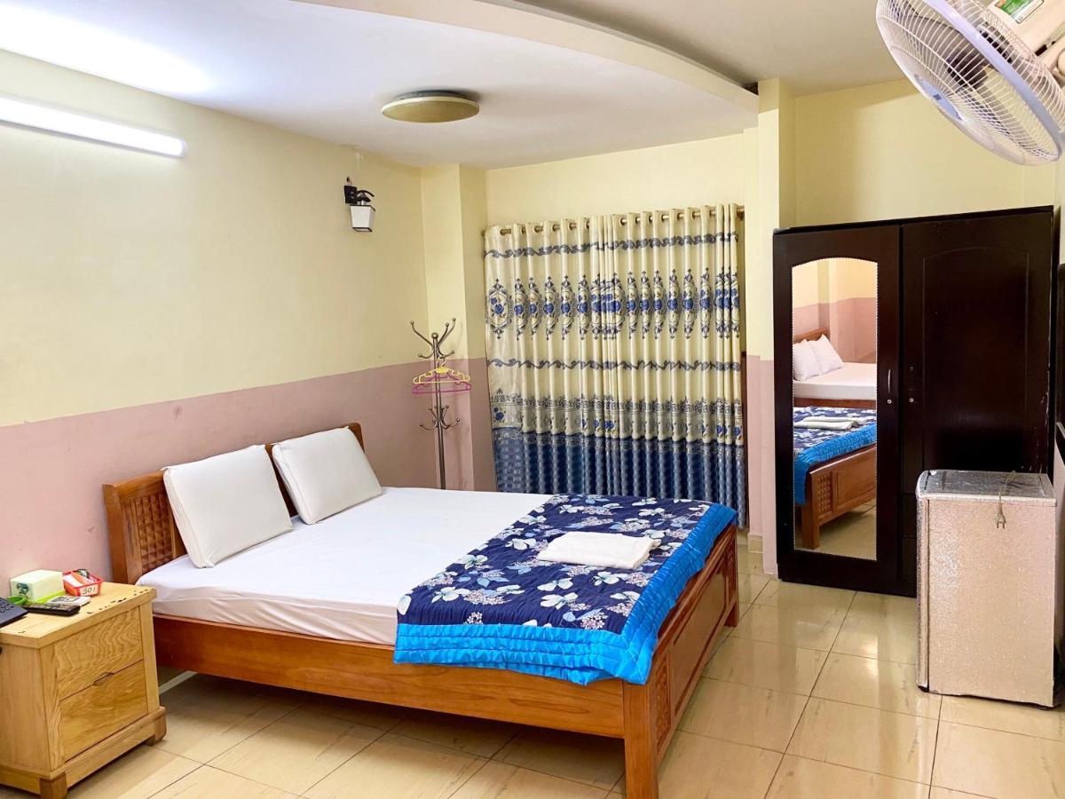 Ngoc Trinh Hotel Cidade de Ho Chi Minh Exterior foto